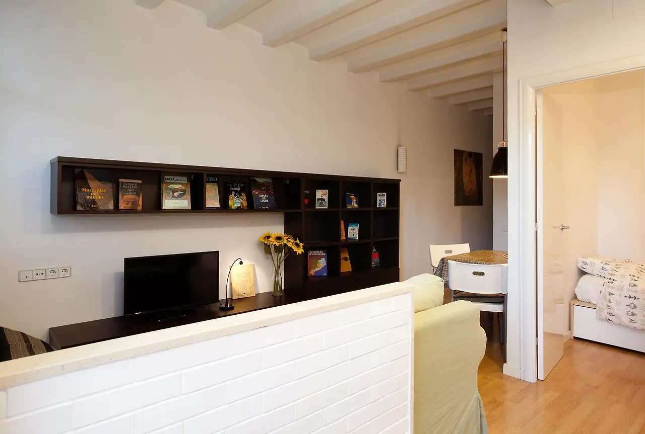 Authentic Flat2 In Poble Sec - Paralelo location