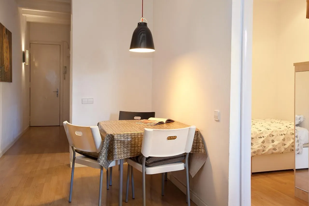 Authentic Flat2 In Poble Sec - Paralelo Barcelona Apartamento